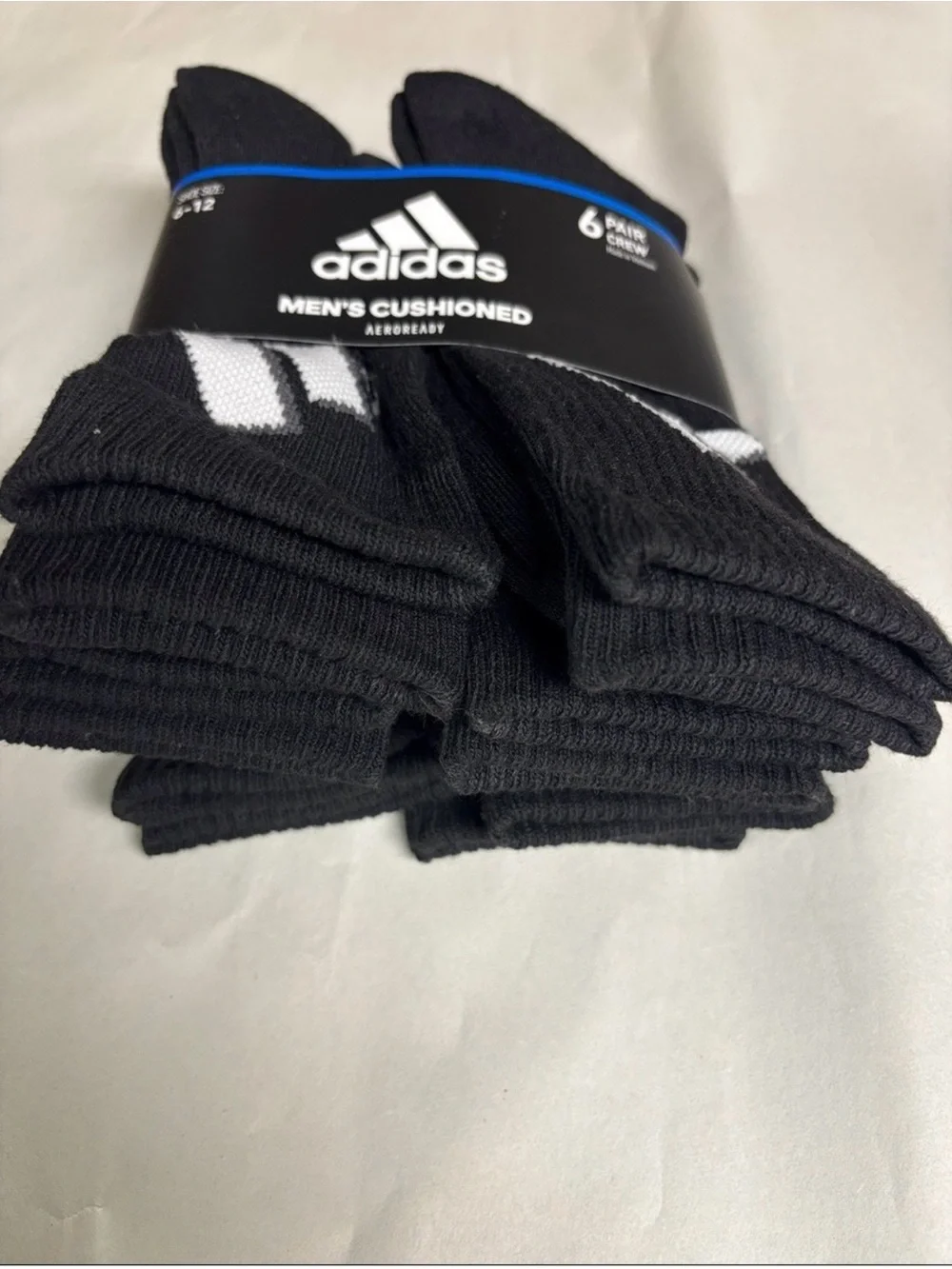 New Adidas Socks Men’s 6 Pair Black Cushioned Crew Sock Casual Athletic Active